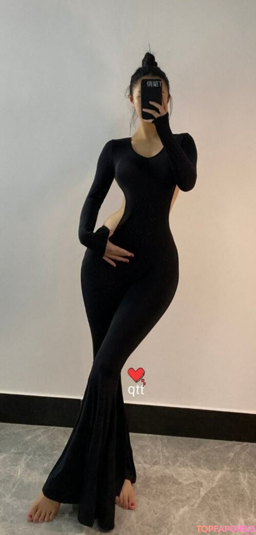 Foto desnuda filtrada de OnlyFans de Qiaoniutt #1320