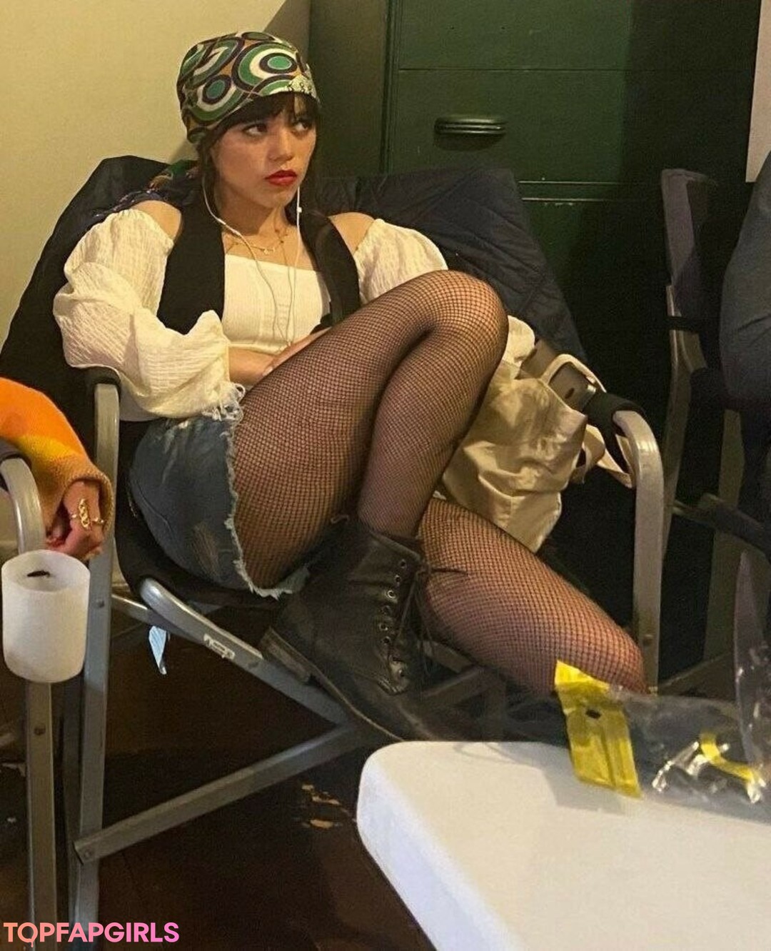 Foto desnuda filtrada de OnlyFans de Jenna Ortega #144 Foto desnuda filtrada de OnlyFans de Jenna Ortega #144