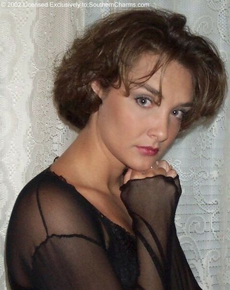 Southern-Charms Reese