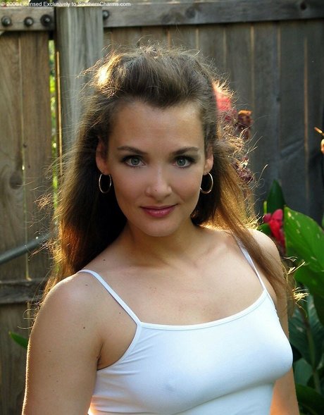 Southern-Charms Reese