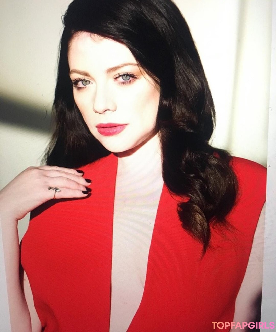 Foto desnuda filtrada de OnlyFans de Michelle Trachtenberg #33 Foto desnuda filtrada de OnlyFans de Michelle Trachtenberg #33