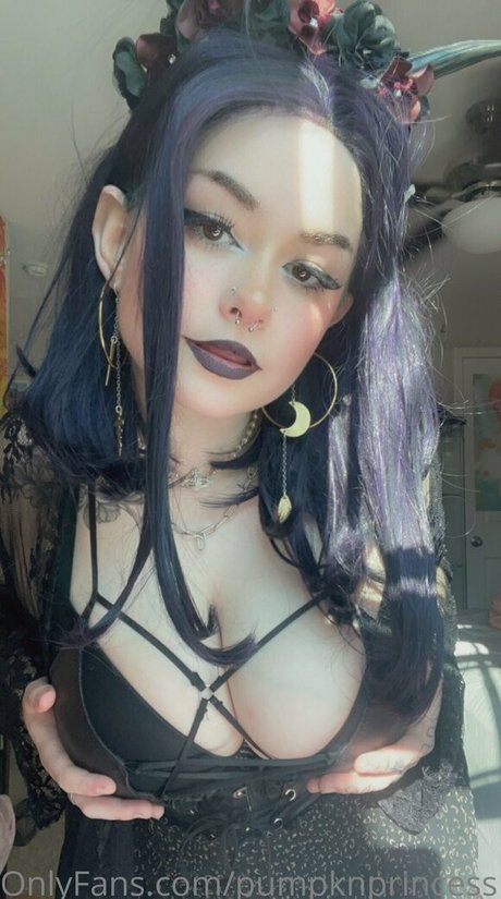 Foto desnuda filtrada de OnlyFans de Pumpknprincess