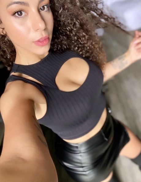 Samantha Irvin