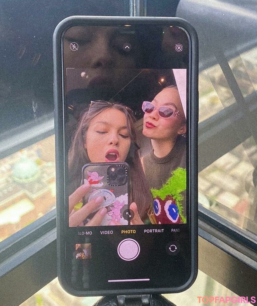 Foto desnuda filtrada de OnlyFans de Olivia Rodrigo #427 Foto desnuda filtrada de OnlyFans de Olivia Rodrigo #427