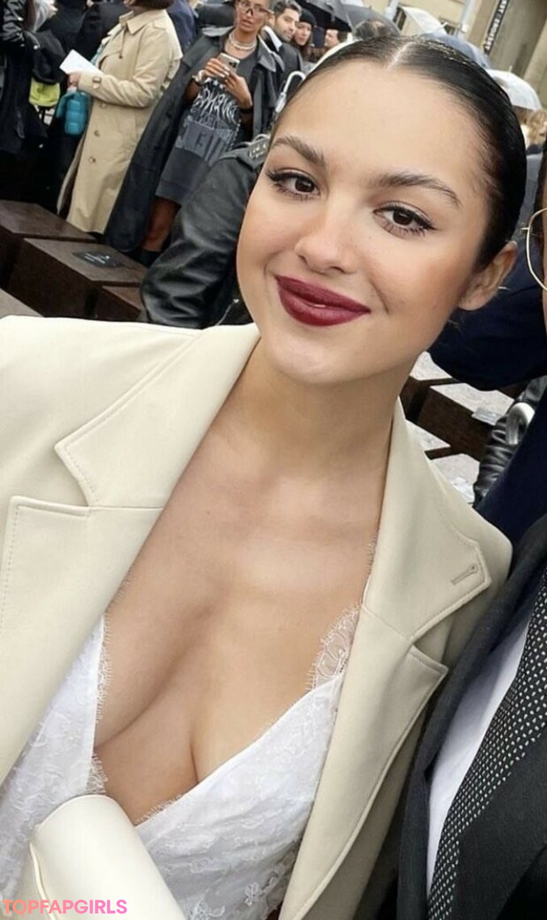 Foto desnuda filtrada de OnlyFans de Olivia Rodrigo #829 Foto desnuda filtrada de OnlyFans de Olivia Rodrigo #829