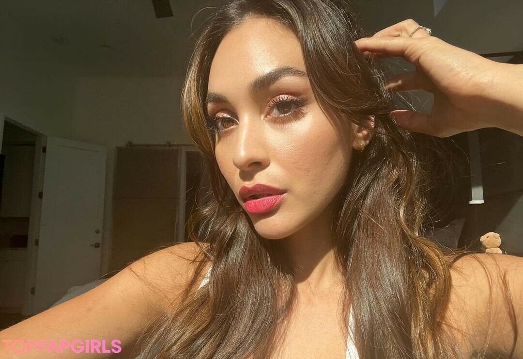 Foto desnuda filtrada de OnlyFans de Lindsey Morgan #166 Foto desnuda filtrada de OnlyFans de Lindsey Morgan #166