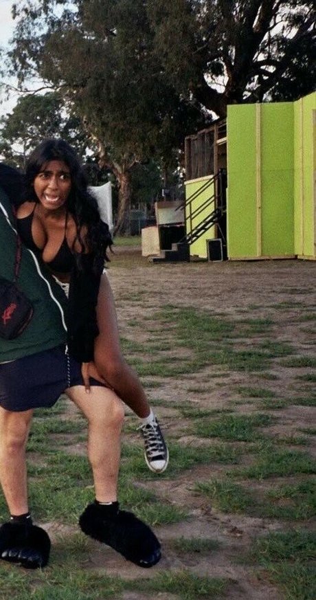 Foto desnuda filtrada de OnlyFans de Shreya Naidoo