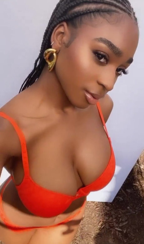 Foto desnuda filtrada de OnlyFans de Normani