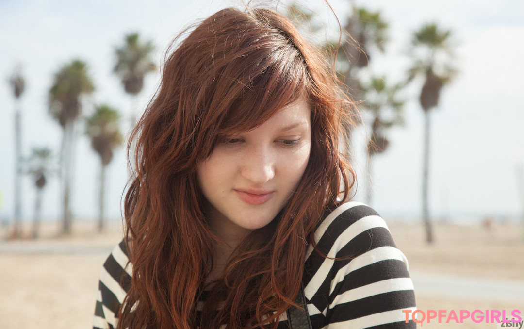 Foto desnuda filtrada de OnlyFans de Zishy #1147