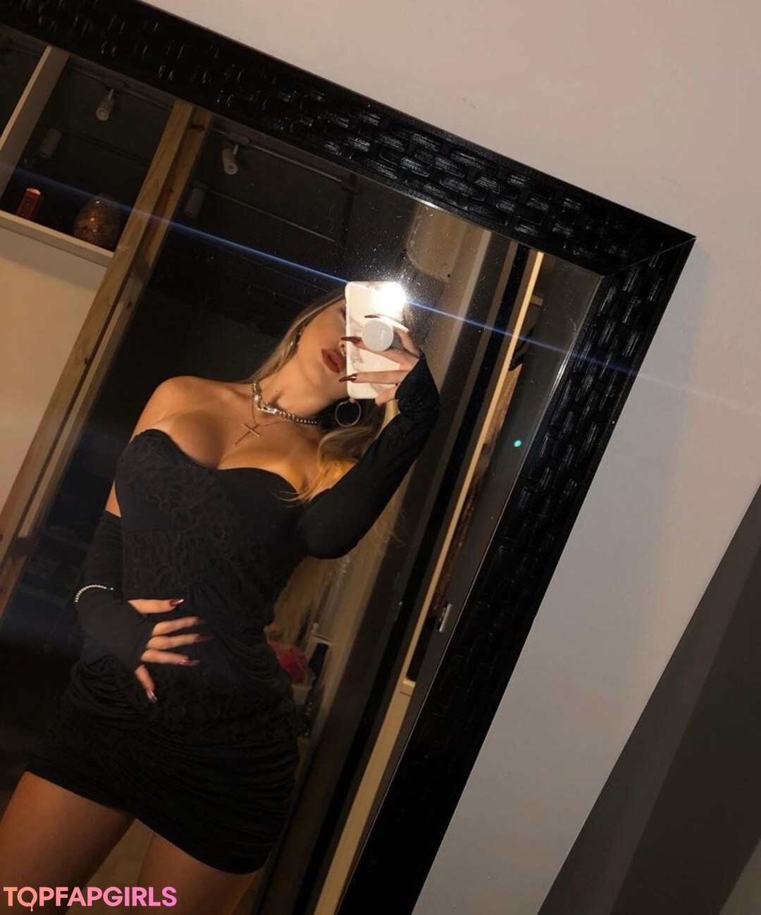 Foto desnuda filtrada de OnlyFans de Carolina Fernandes #5 Foto desnuda filtrada de OnlyFans de Carolina Fernandes #5