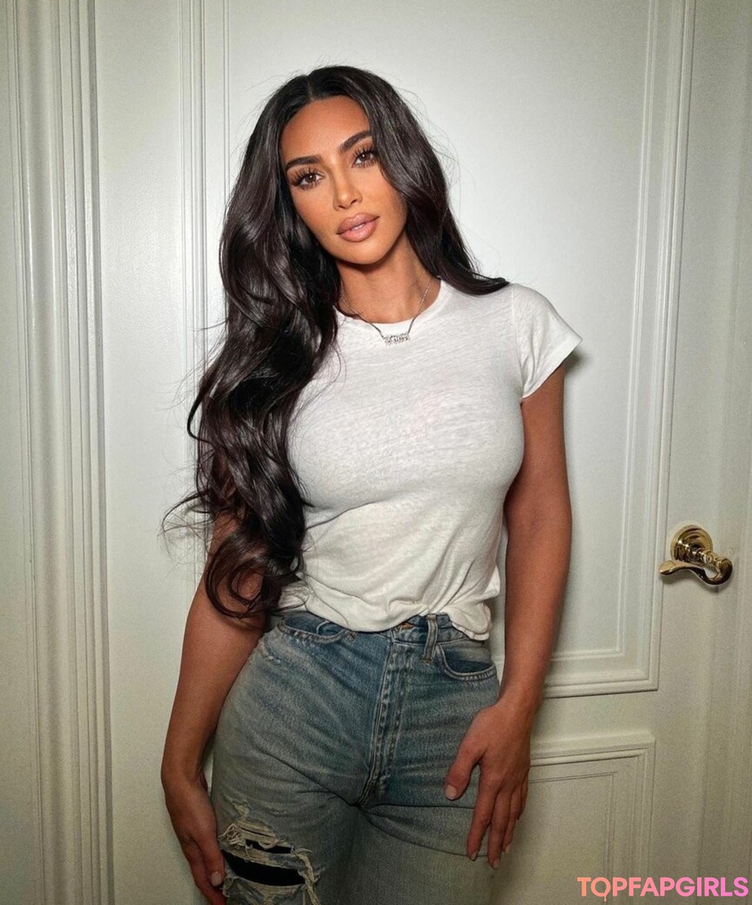 Foto desnuda filtrada de OnlyFans de Kim Kardashian #1272