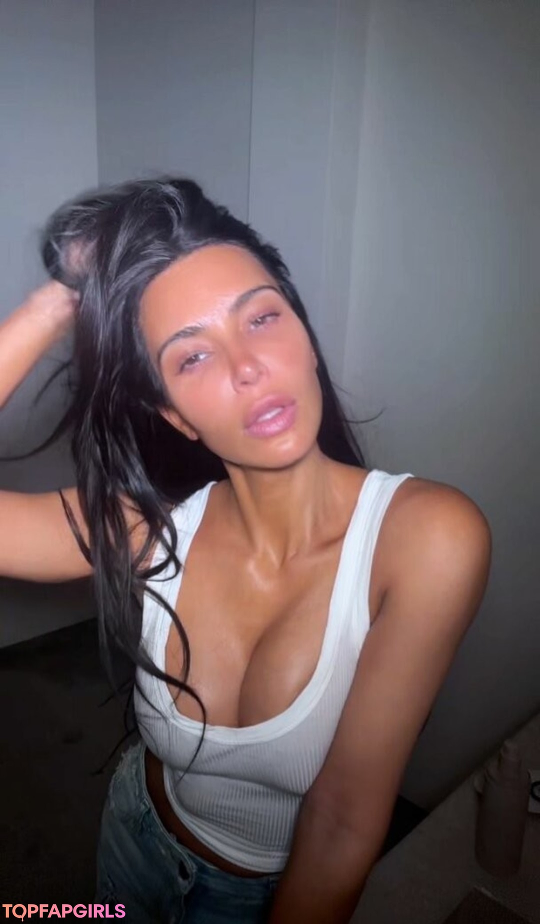 Foto desnuda filtrada de OnlyFans de Kim Kardashian #1294