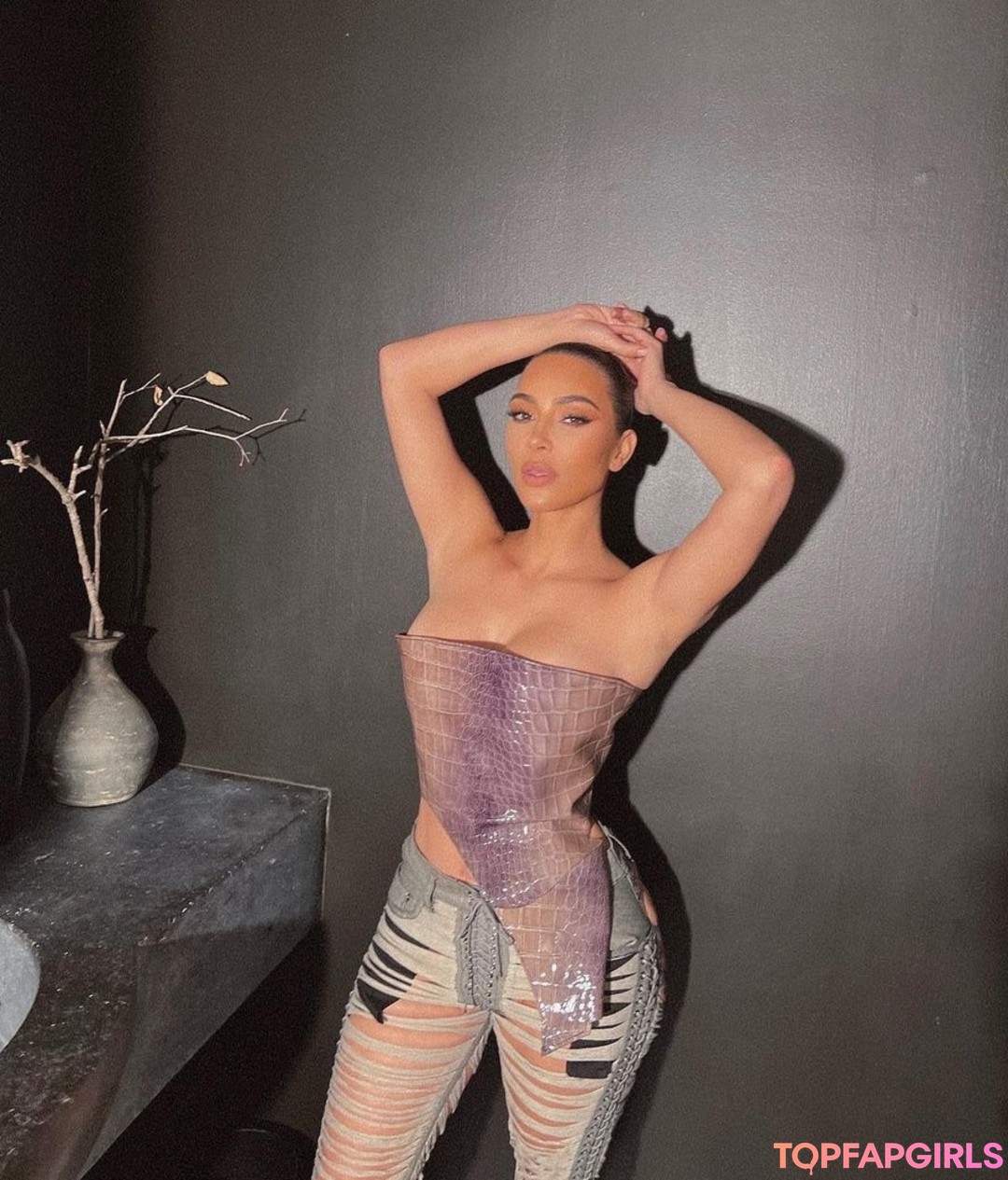 Foto desnuda filtrada de OnlyFans de Kim Kardashian #256 Foto desnuda filtrada de OnlyFans de Kim Kardashian #256