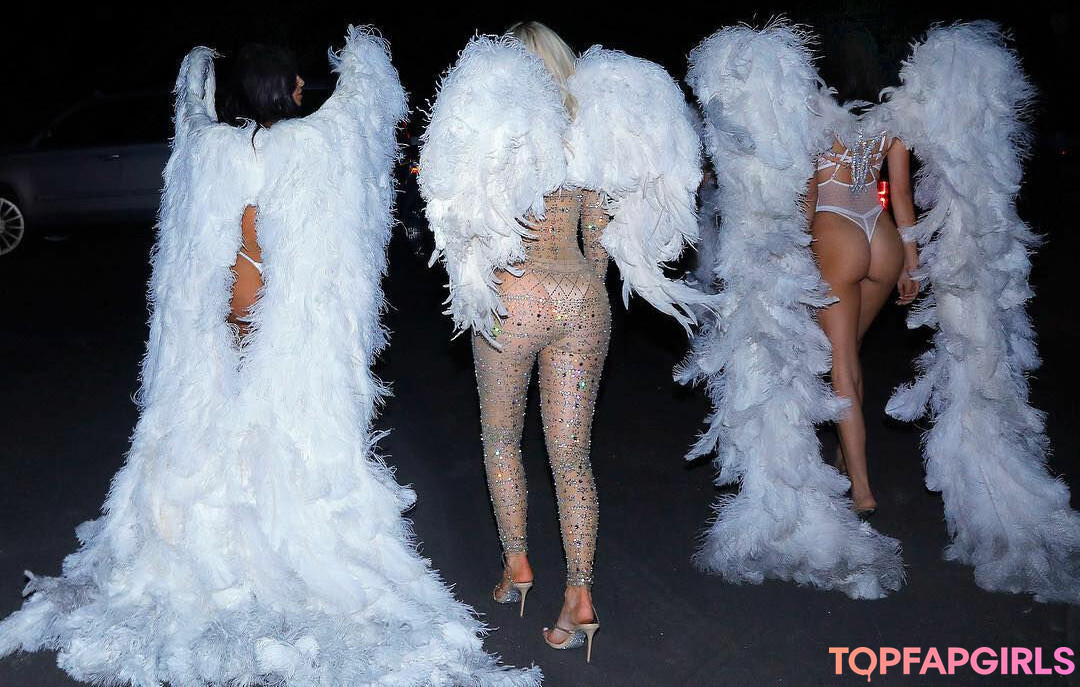 Foto desnuda filtrada de OnlyFans de Kim Kardashian #337 Foto desnuda filtrada de OnlyFans de Kim Kardashian #337