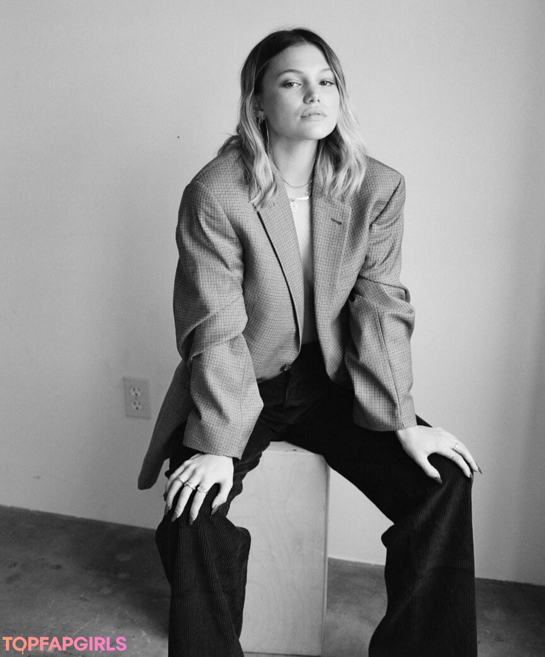 Foto desnuda filtrada de OnlyFans de Olivia Holt #25 Foto desnuda filtrada de OnlyFans de Olivia Holt #25