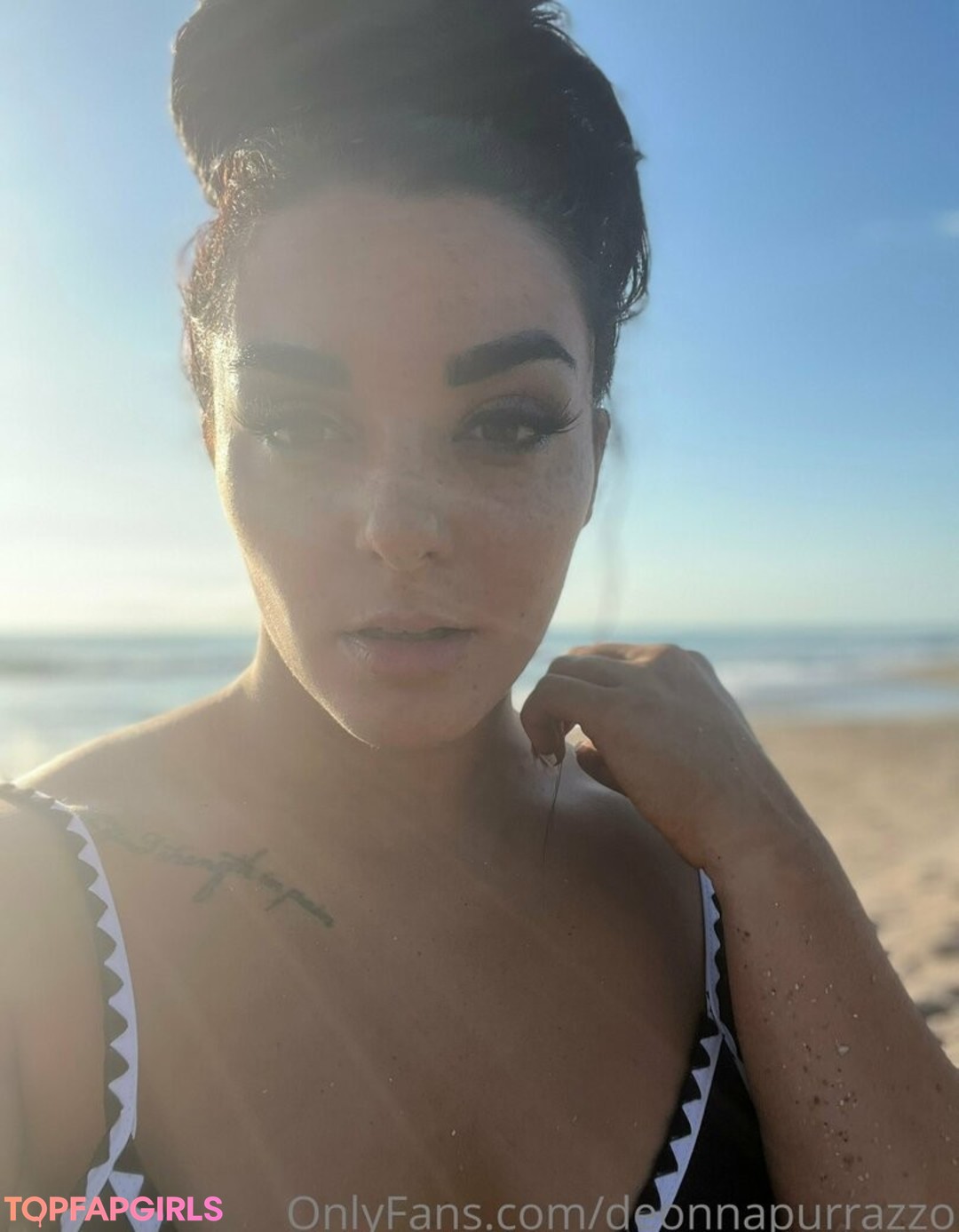 Foto desnuda filtrada de OnlyFans de Deonna Purrazzo #184 Foto desnuda filtrada de OnlyFans de Deonna Purrazzo #184