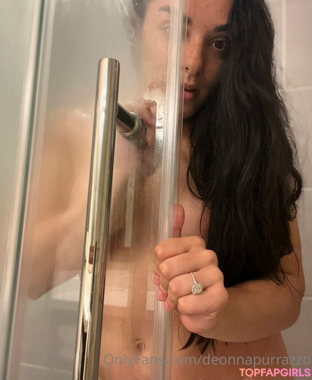 Foto desnuda filtrada de OnlyFans de Deonna Purrazzo #247 Foto desnuda filtrada de OnlyFans de Deonna Purrazzo #247