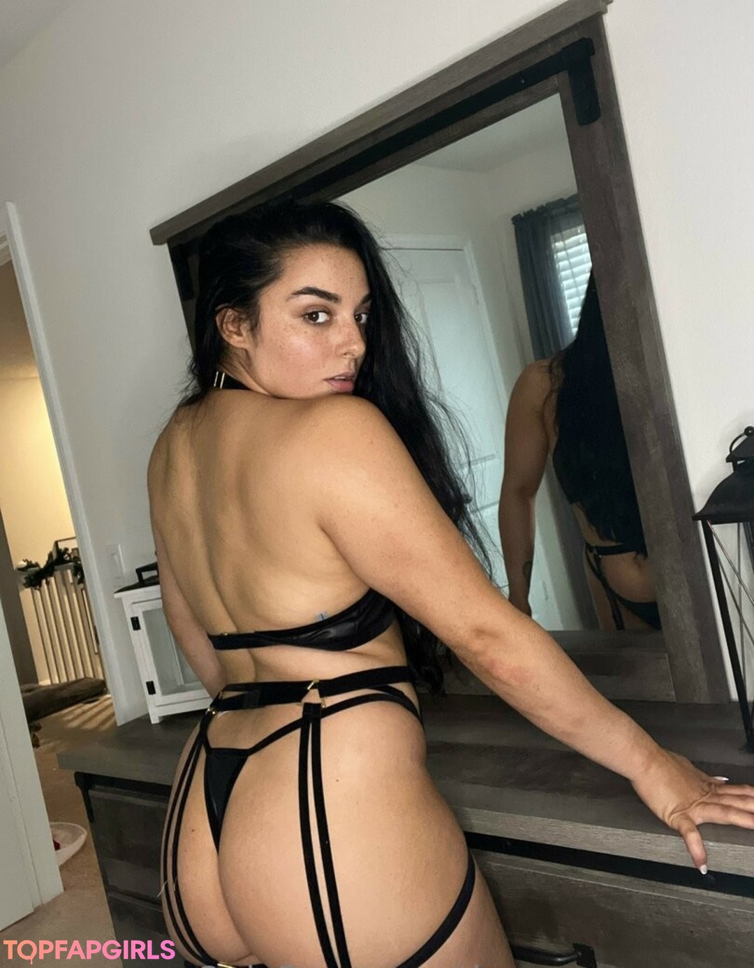Foto desnuda filtrada de OnlyFans de Deonna Purrazzo #435 Foto desnuda filtrada de OnlyFans de Deonna Purrazzo #435