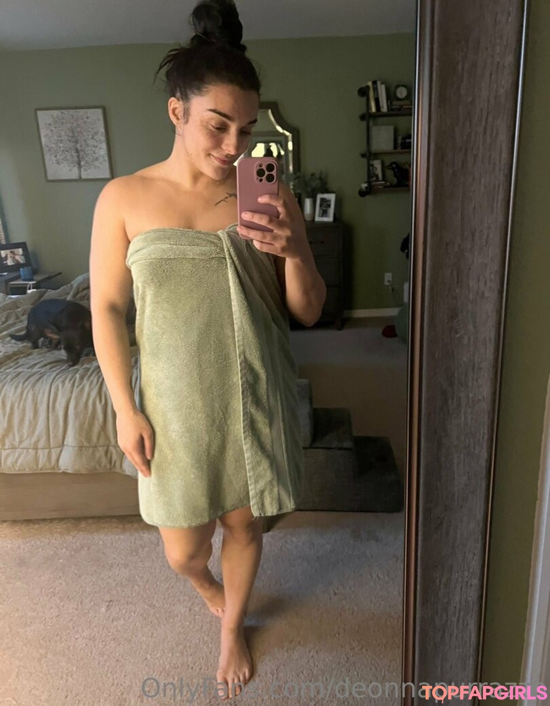Foto desnuda filtrada de OnlyFans de Deonna Purrazzo #460 Foto desnuda filtrada de OnlyFans de Deonna Purrazzo #460