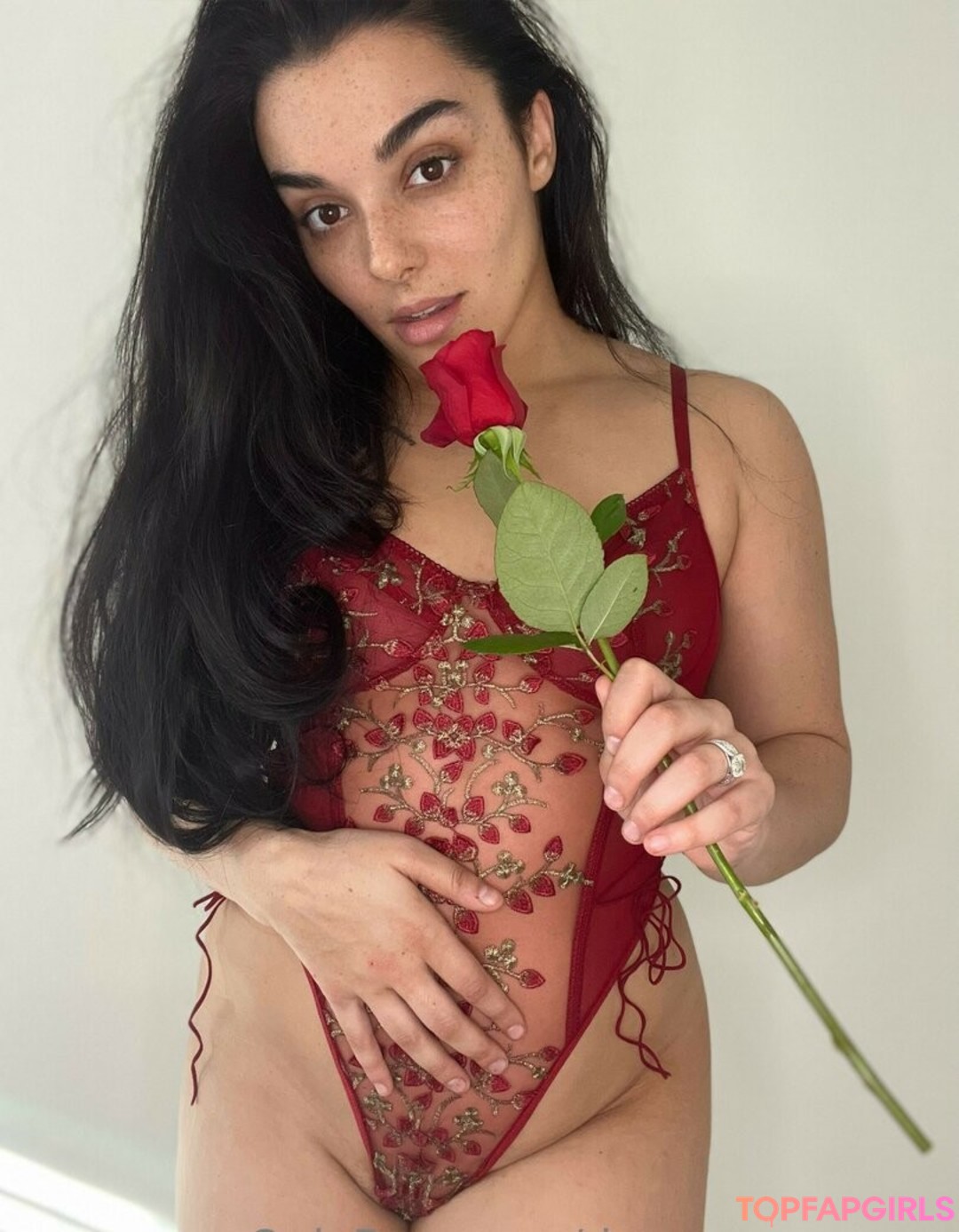 Foto desnuda filtrada de OnlyFans de Deonna Purrazzo #493 Foto desnuda filtrada de OnlyFans de Deonna Purrazzo #493