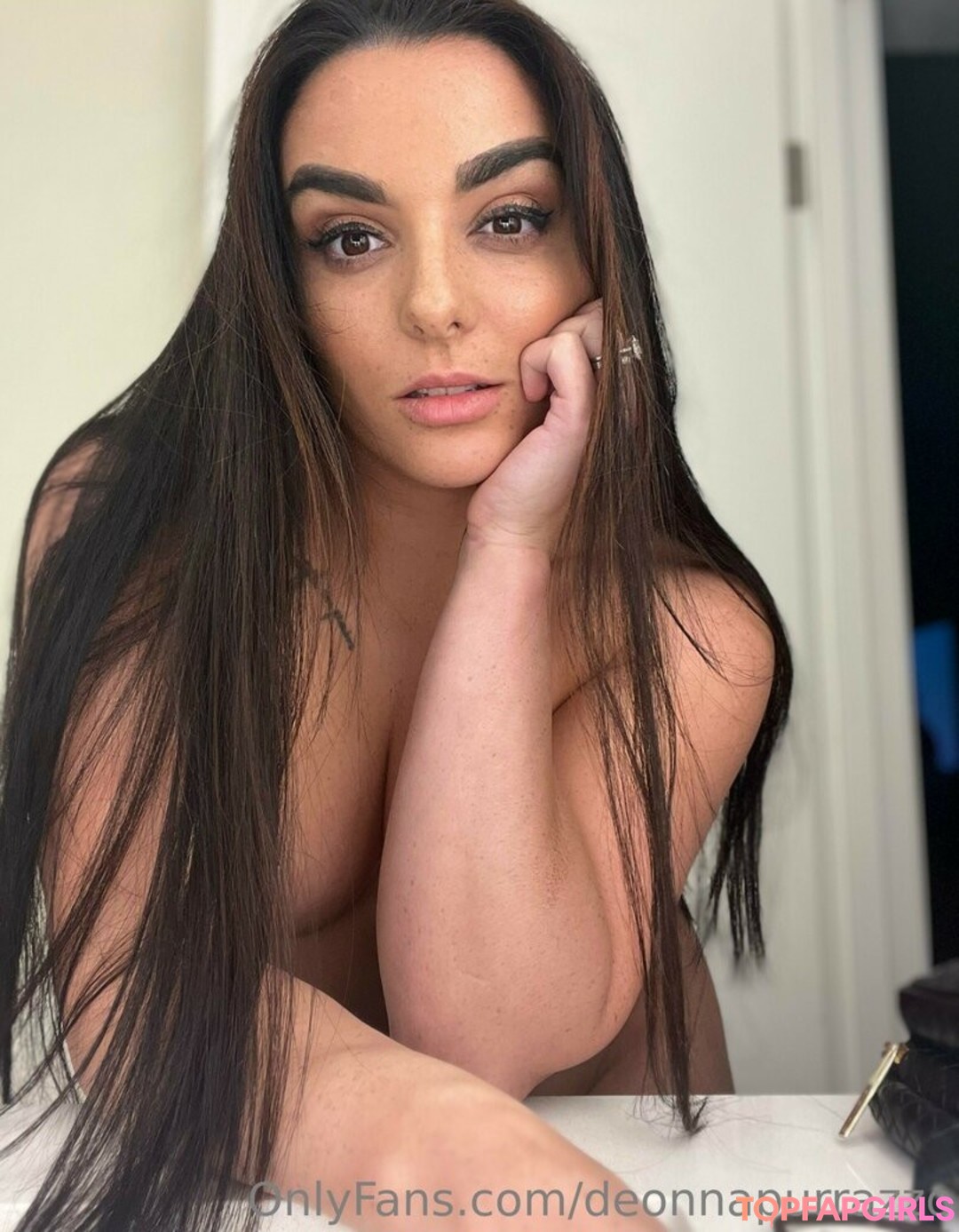 Foto desnuda filtrada de OnlyFans de Deonna Purrazzo #564 Foto desnuda filtrada de OnlyFans de Deonna Purrazzo #564