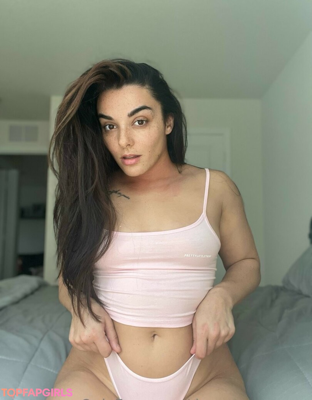 Foto desnuda filtrada de OnlyFans de Deonna Purrazzo #611 Foto desnuda filtrada de OnlyFans de Deonna Purrazzo #611