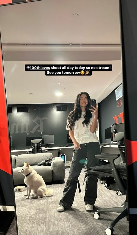 Valkyrae