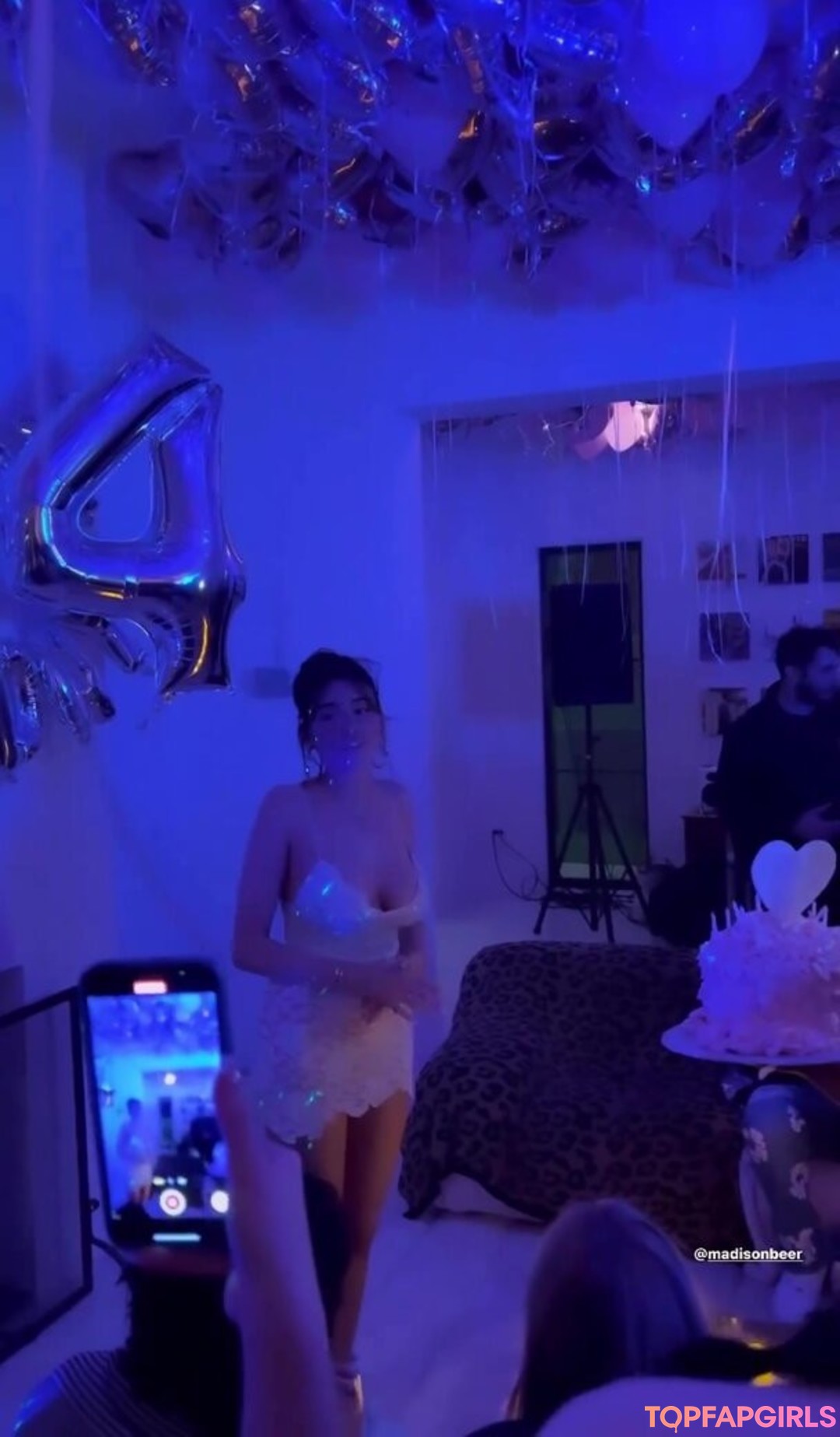 Foto desnuda filtrada de OnlyFans de Madison Beer #1681