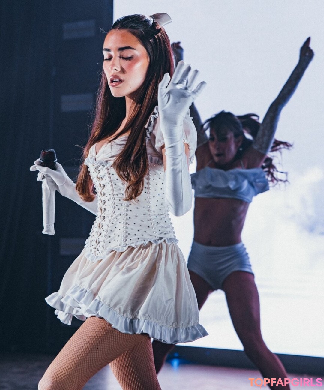 Foto desnuda filtrada de OnlyFans de Madison Beer #437 Foto desnuda filtrada de OnlyFans de Madison Beer #437