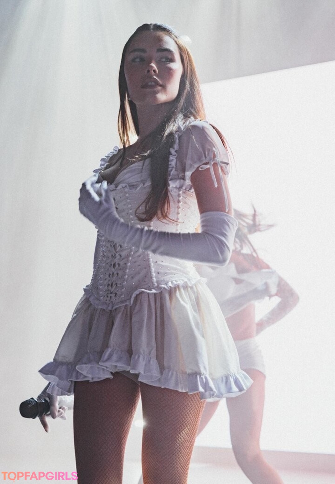 Foto desnuda filtrada de OnlyFans de Madison Beer #442 Foto desnuda filtrada de OnlyFans de Madison Beer #442