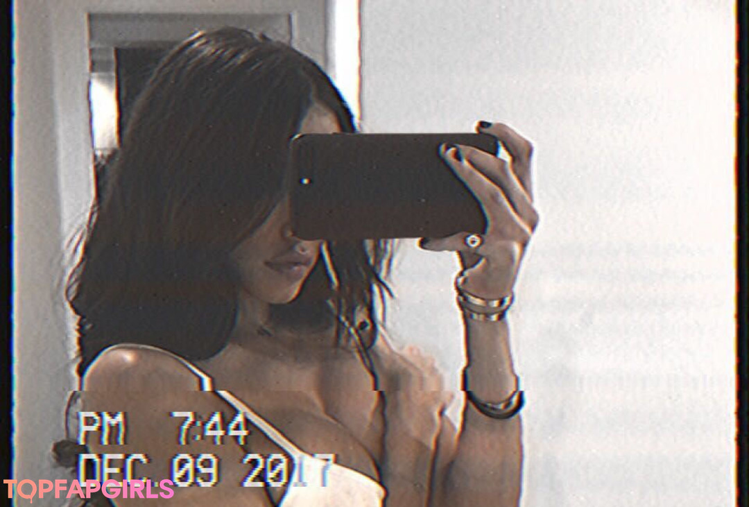 Foto desnuda filtrada de OnlyFans de Madison Beer #6 Foto desnuda filtrada de OnlyFans de Madison Beer #6