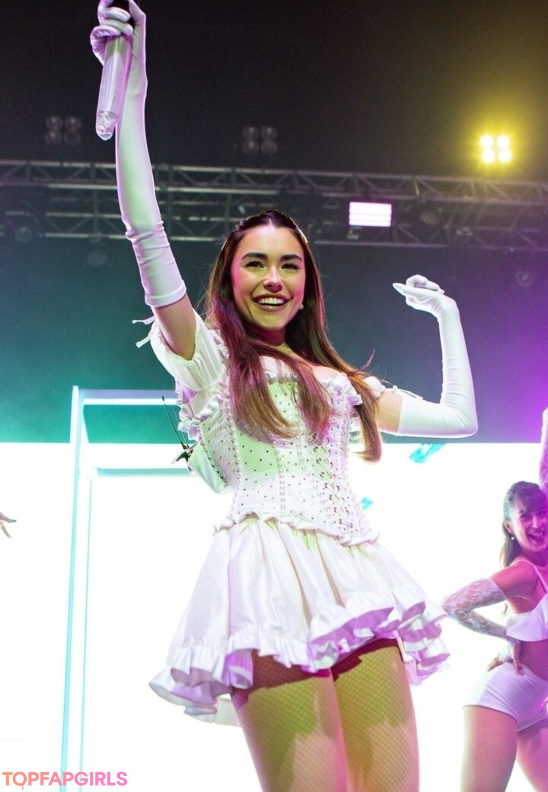 Foto desnuda filtrada de OnlyFans de Madison Beer #621 Foto desnuda filtrada de OnlyFans de Madison Beer #621