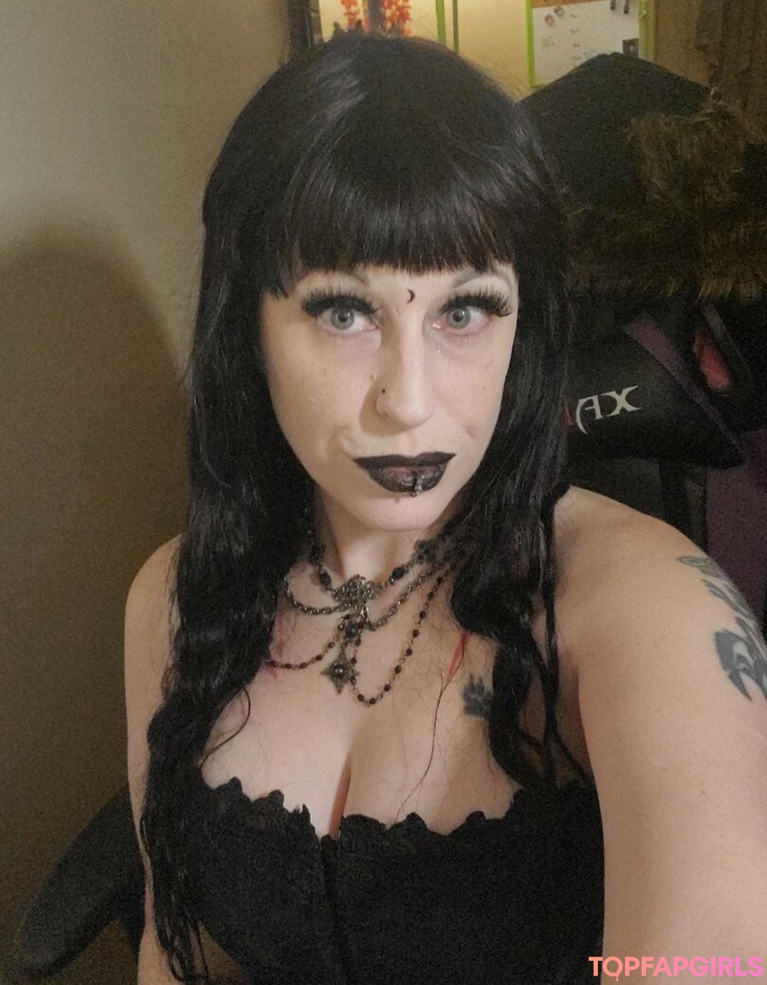 Foto desnuda filtrada de OnlyFans de Philllybabyy #272 Foto desnuda filtrada de OnlyFans de Philllybabyy #272