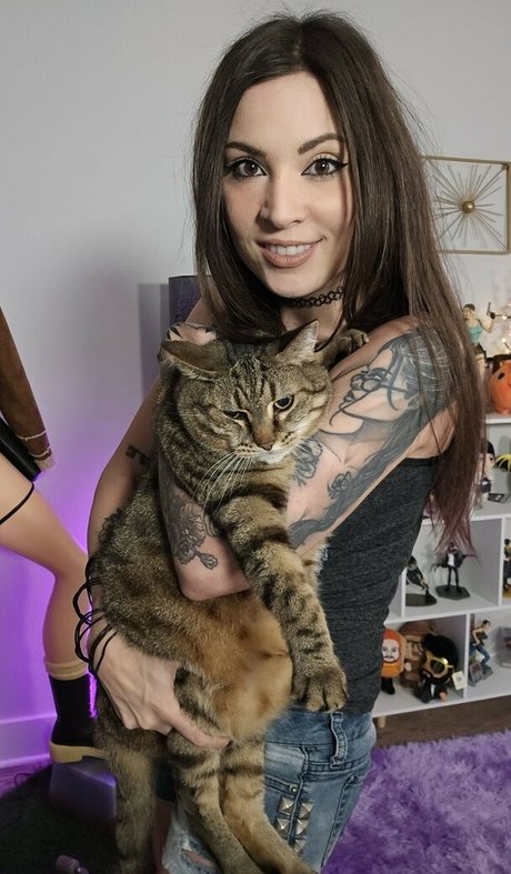 MelonieMac