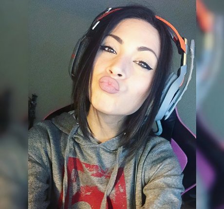 MelonieMac