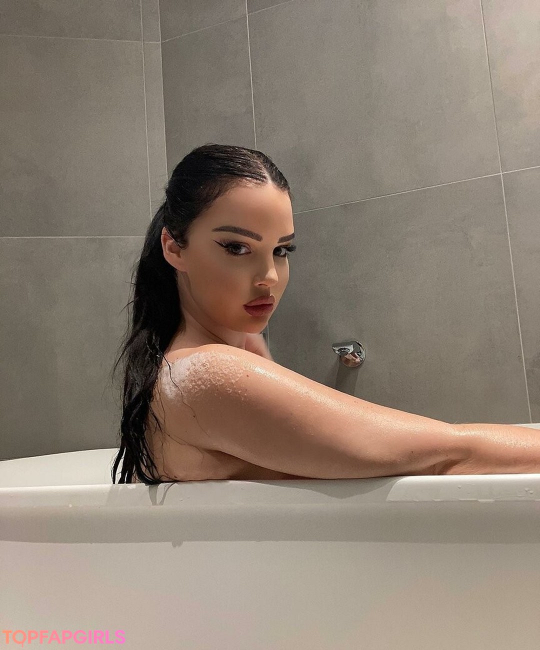 Foto desnuda filtrada de OnlyFans de Elizabeth Georgina #351 Foto desnuda filtrada de OnlyFans de Elizabeth Georgina #351