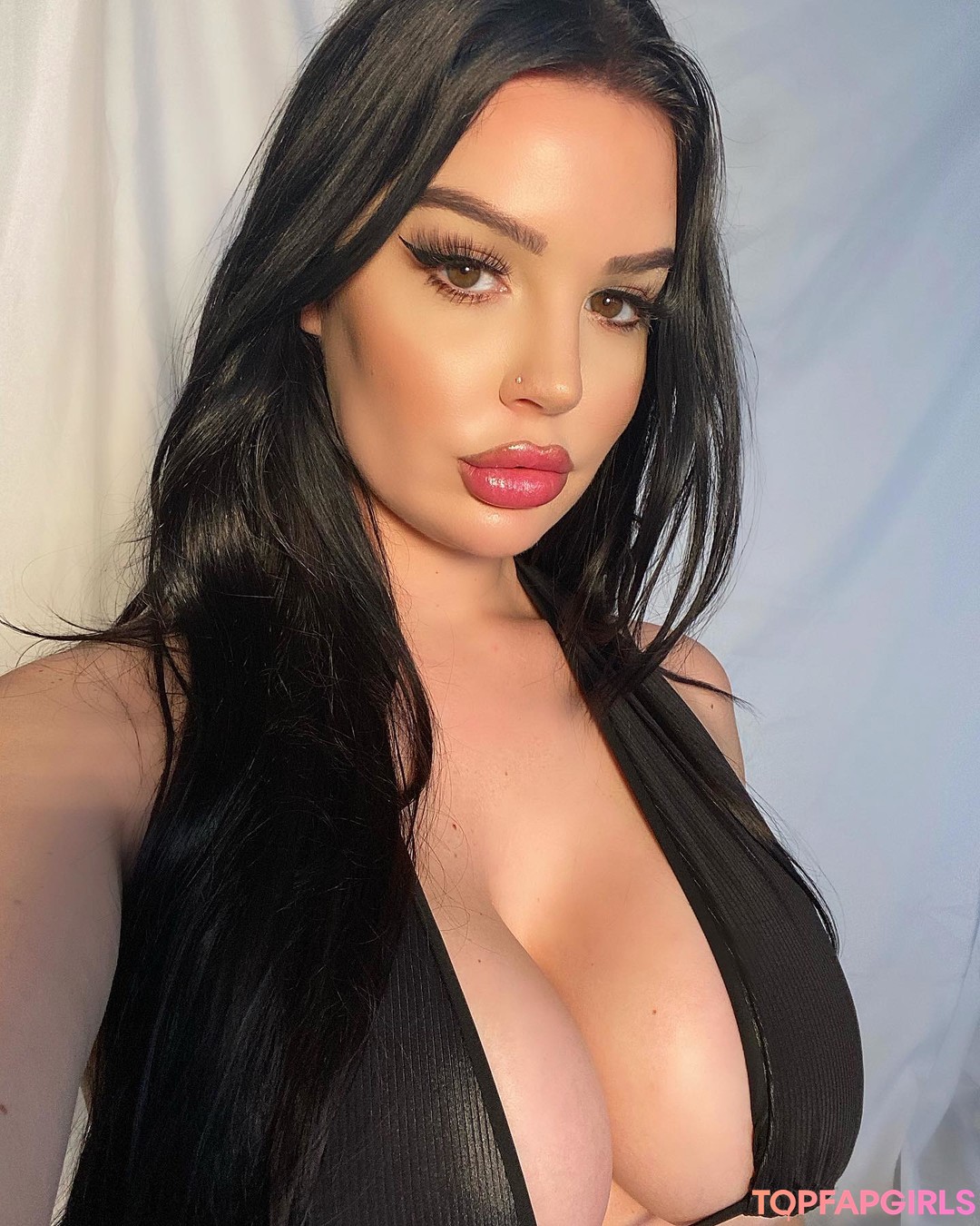 Foto desnuda filtrada de OnlyFans de Elizabeth Georgina #582 Foto desnuda filtrada de OnlyFans de Elizabeth Georgina #582