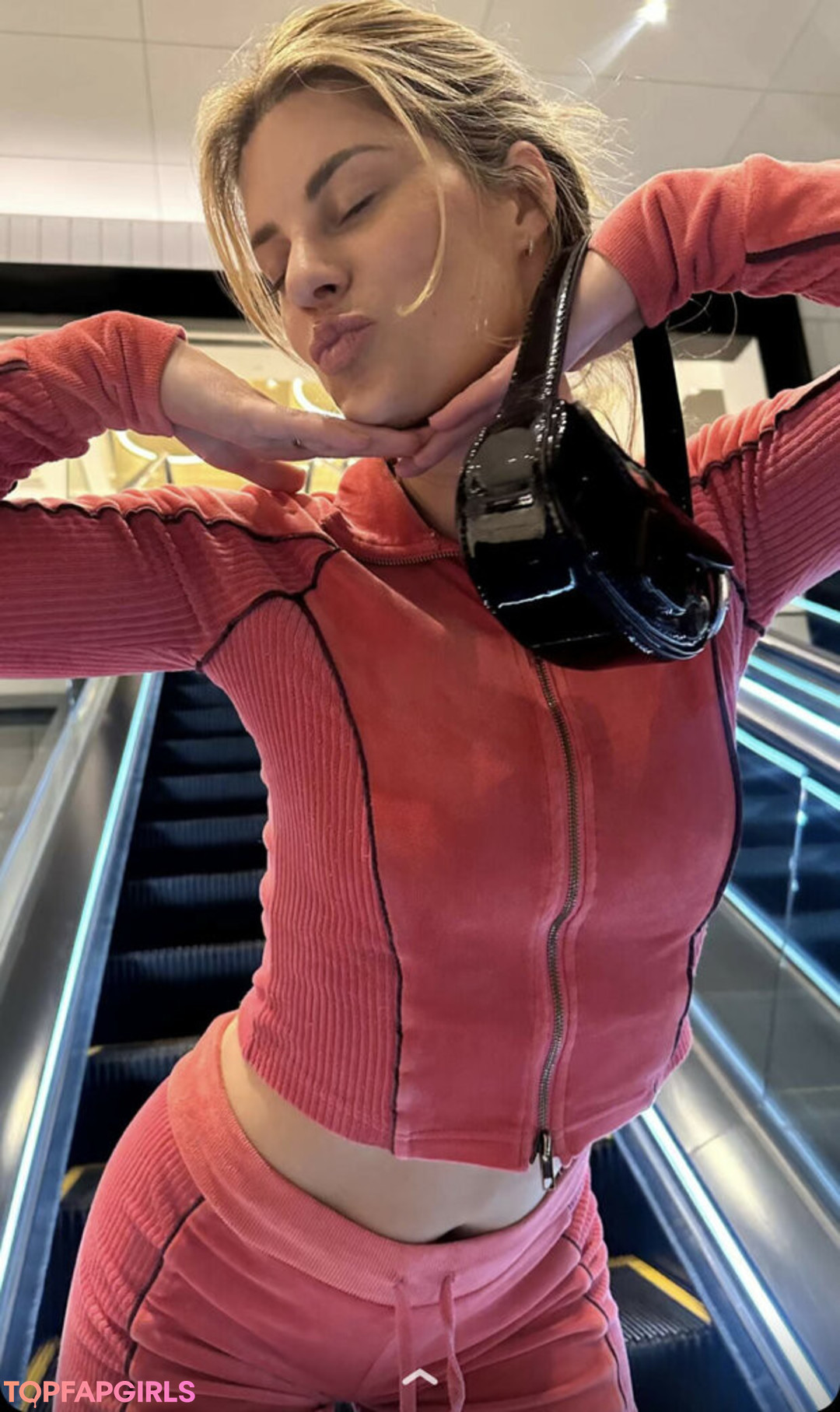 Foto desnuda filtrada de OnlyFans de Hannah Stocking #722 Foto desnuda filtrada de OnlyFans de Hannah Stocking #722