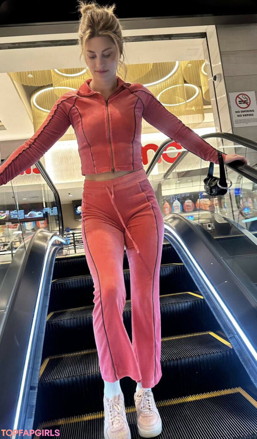 Foto desnuda filtrada de OnlyFans de Hannah Stocking #723 Foto desnuda filtrada de OnlyFans de Hannah Stocking #723