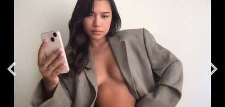 Julia Kelly