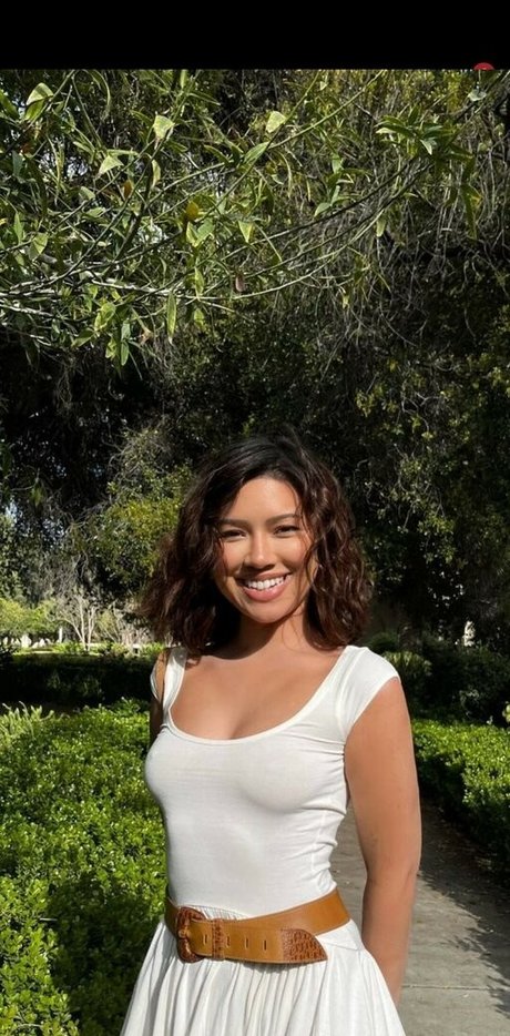 Julia Kelly