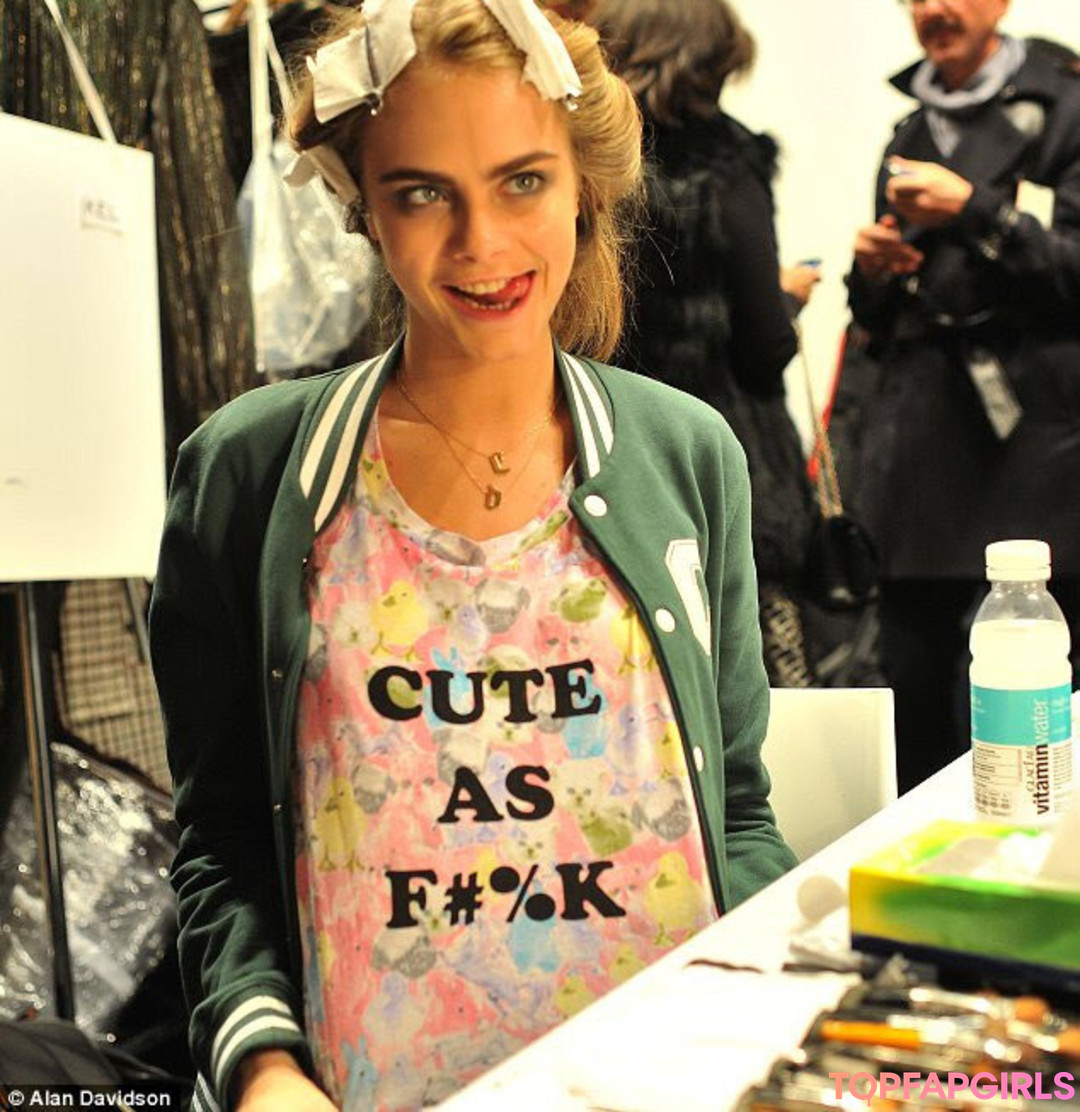 Foto desnuda filtrada de OnlyFans de Cara Delevingne #1228