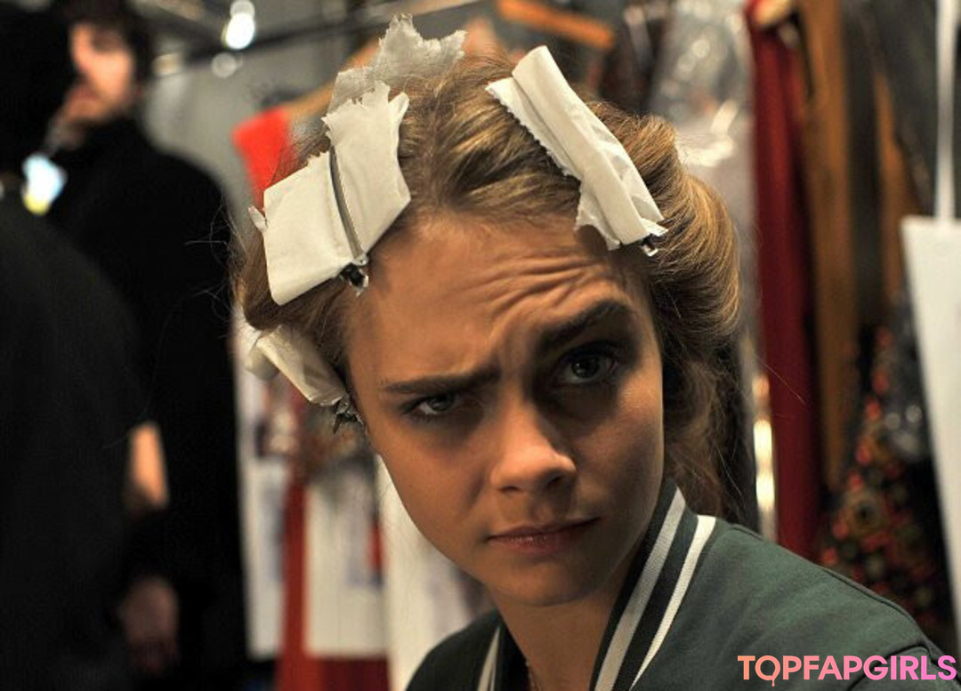 Foto desnuda filtrada de OnlyFans de Cara Delevingne #1231