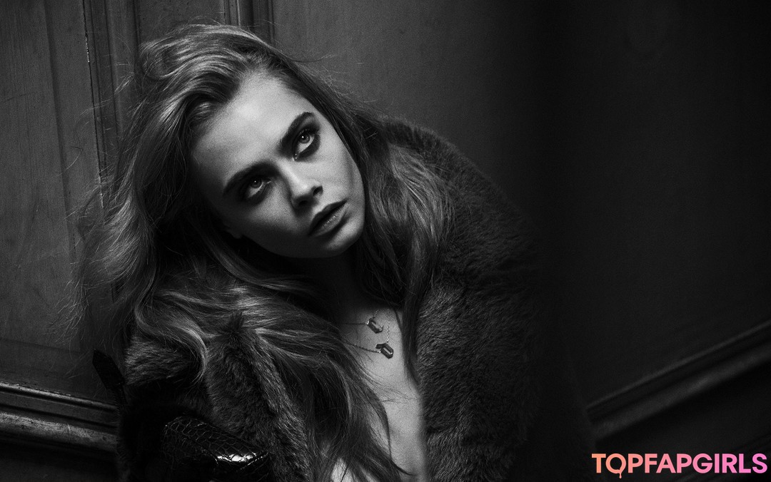 Foto desnuda filtrada de OnlyFans de Cara Delevingne #20 Foto desnuda filtrada de OnlyFans de Cara Delevingne #20