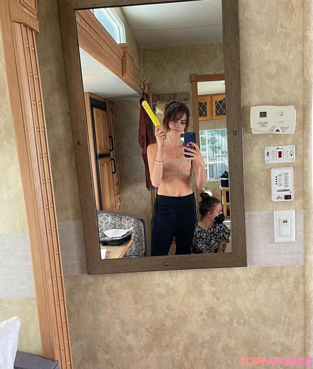 Foto desnuda filtrada de OnlyFans de Cara Delevingne #345 Foto desnuda filtrada de OnlyFans de Cara Delevingne #345