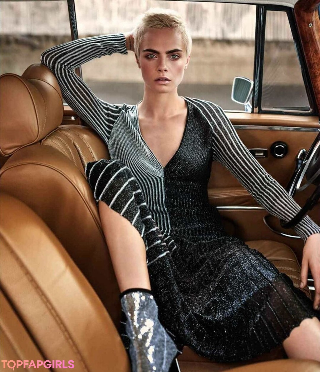 Foto desnuda filtrada de OnlyFans de Cara Delevingne #553 Foto desnuda filtrada de OnlyFans de Cara Delevingne #553