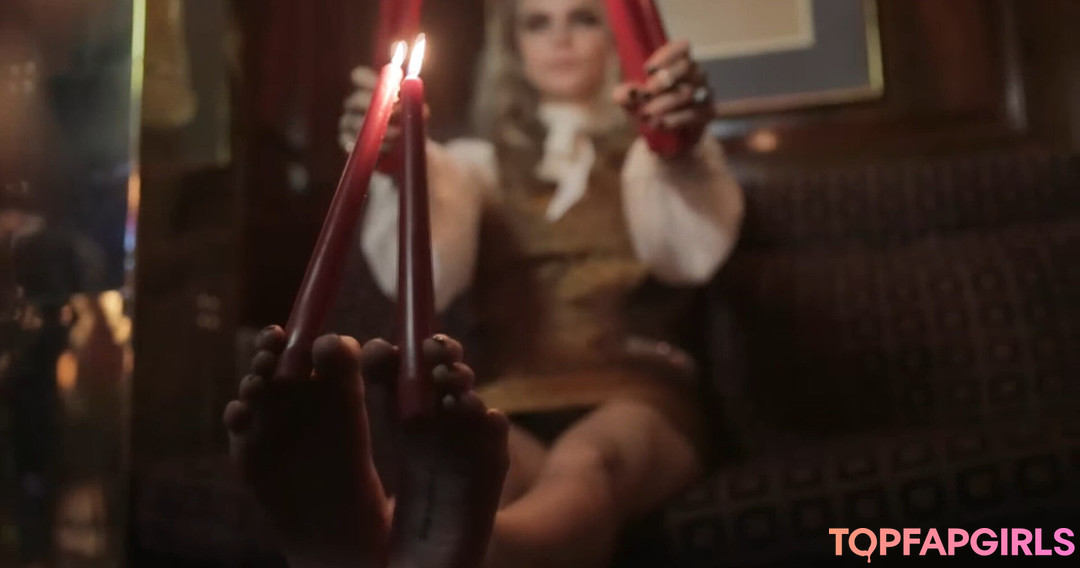 Foto desnuda filtrada de OnlyFans de Cara Delevingne #752 Foto desnuda filtrada de OnlyFans de Cara Delevingne #752