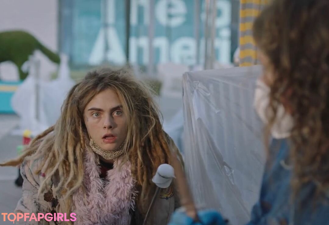 Foto desnuda filtrada de OnlyFans de Cara Delevingne #838 Foto desnuda filtrada de OnlyFans de Cara Delevingne #838