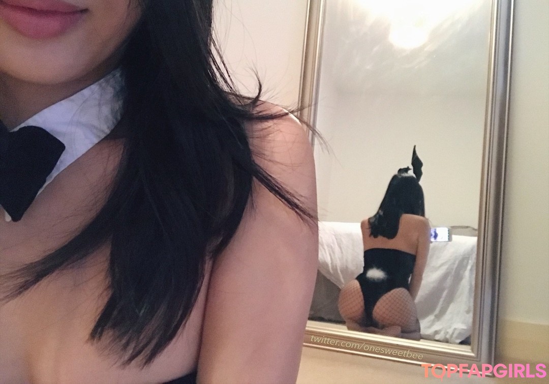 Foto desnuda filtrada de OnlyFans de Onesweetbee #101 Foto desnuda filtrada de OnlyFans de Onesweetbee #101
