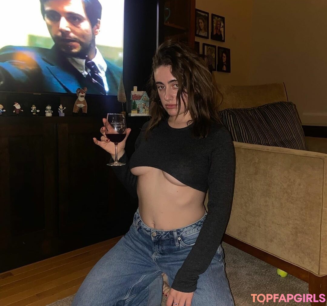 Foto desnuda filtrada de OnlyFans de Rachel Anne Sennott #137 Foto desnuda filtrada de OnlyFans de Rachel Anne Sennott #137